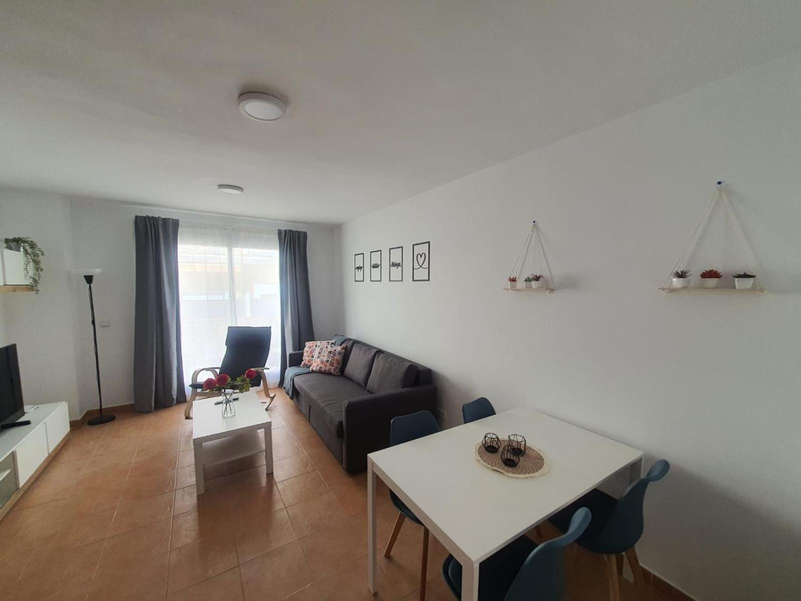 Moderno Apartamento 3 Dormitorios, Garaje Y Piscina La Algaba エクステリア 写真